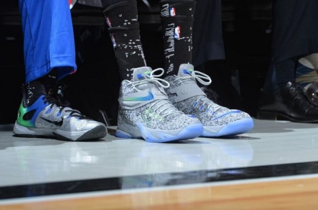 Nerlens,Noel亲着曝光Nike,So 士兵8 Nerlens Noel 上脚 Nike Soldier 8 PE 明日之星配色