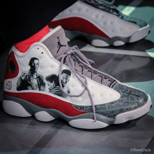 Spike,Lee,着定制版,Air,Jord AJ13 斯派克李上脚 Air Jordan 13 定制款亮相全明星