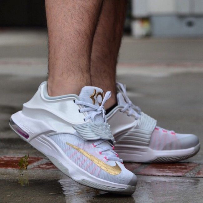 球鞋资讯,球鞋新闻,时尚杂 706858-176乳腺癌 kd7 prm "aunt pearl"