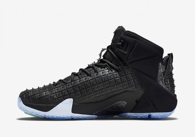 Nike,LEBRON,12,EXT,Rubber,City 744286-001LBJ12 LeBron 12 EXT "Rubber City" 发售信息