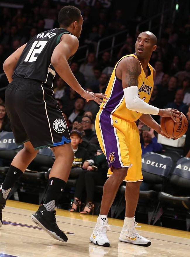 81张图片完整回顾科比20152016赛季球鞋上脚