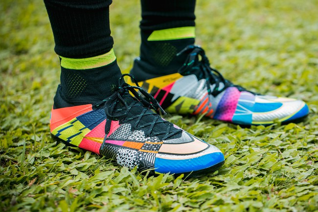 Mercurial Superfly IV,Mercuria  Nike Mercurial Superfly IV “What The” 耀眼巅峰