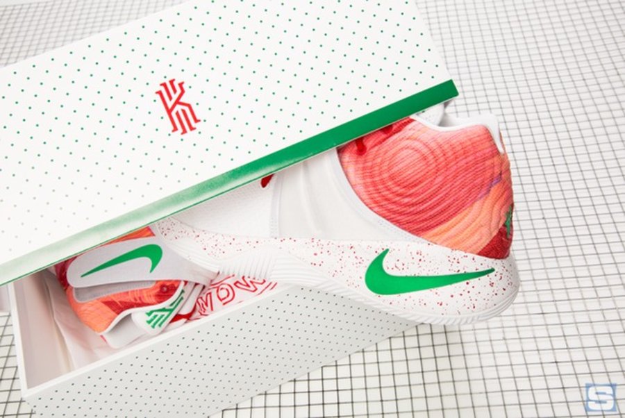 Kyrie 2,Nike  让人欲罢不能的甜品！Kyrie 2 甜甜圈配色开箱