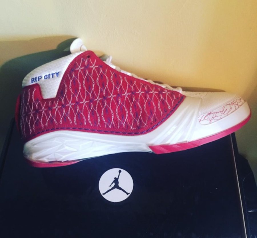 Air Jordan,AJ  汉密尔顿网晒他的专属 Air Jordan PE 配色