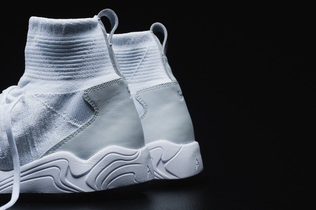 Zoom Mercurial XI,Nike  纯白吕布二代 Nike Zoom Mercurial XI Flyknit “White” 美图欣赏