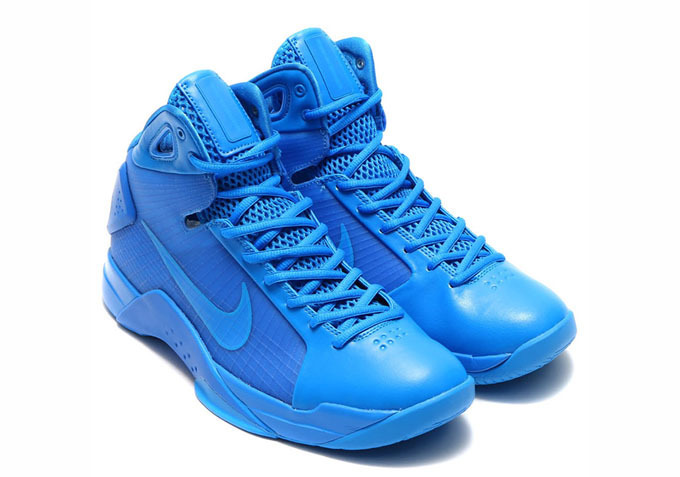 HD08,Hyperdunk 08,Nike  红黄蓝 3 色 Nike Hyperdunk 08 Retro 现已发售