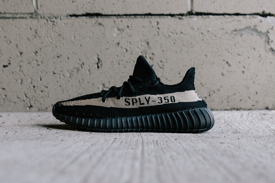 Yeezy 350 Boost,Yeezy 350 Boos  至今最清晰的 Yeezy 350 Boost V2 全新三色实物近赏